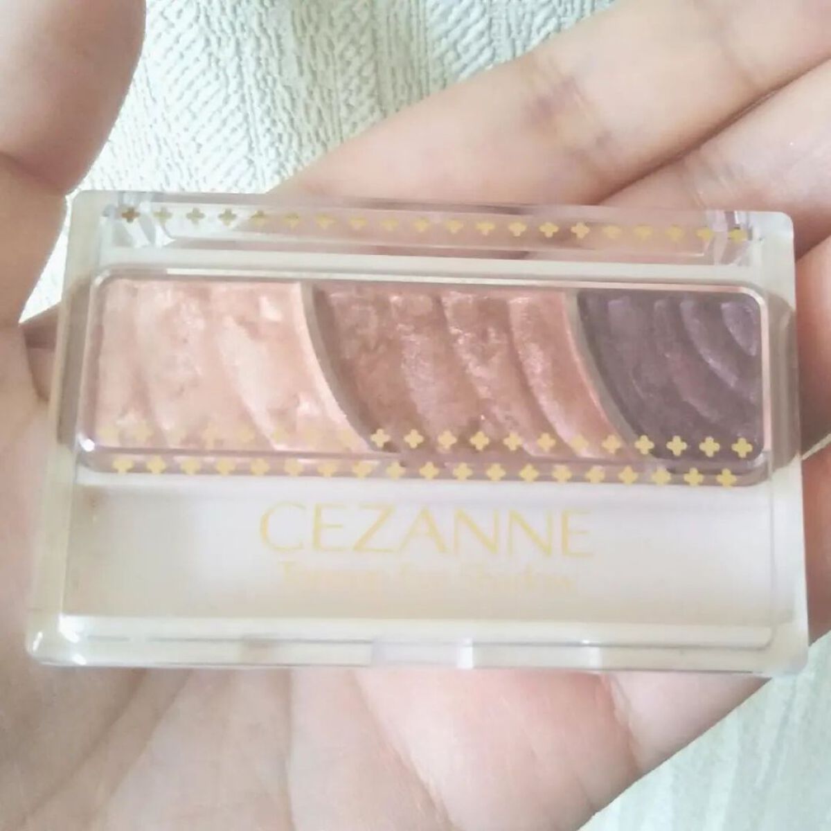 グリッターライナー(MFL リキッドアイシャドウ)/moitiful/グリッターを使ったクチコミ（1枚目）