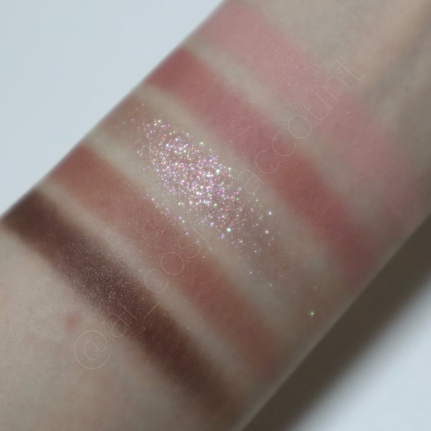 インク ポケット シャドウ パレット(AD)/PERIPERA/アイシャドウパレットを使ったクチコミ(3枚目)