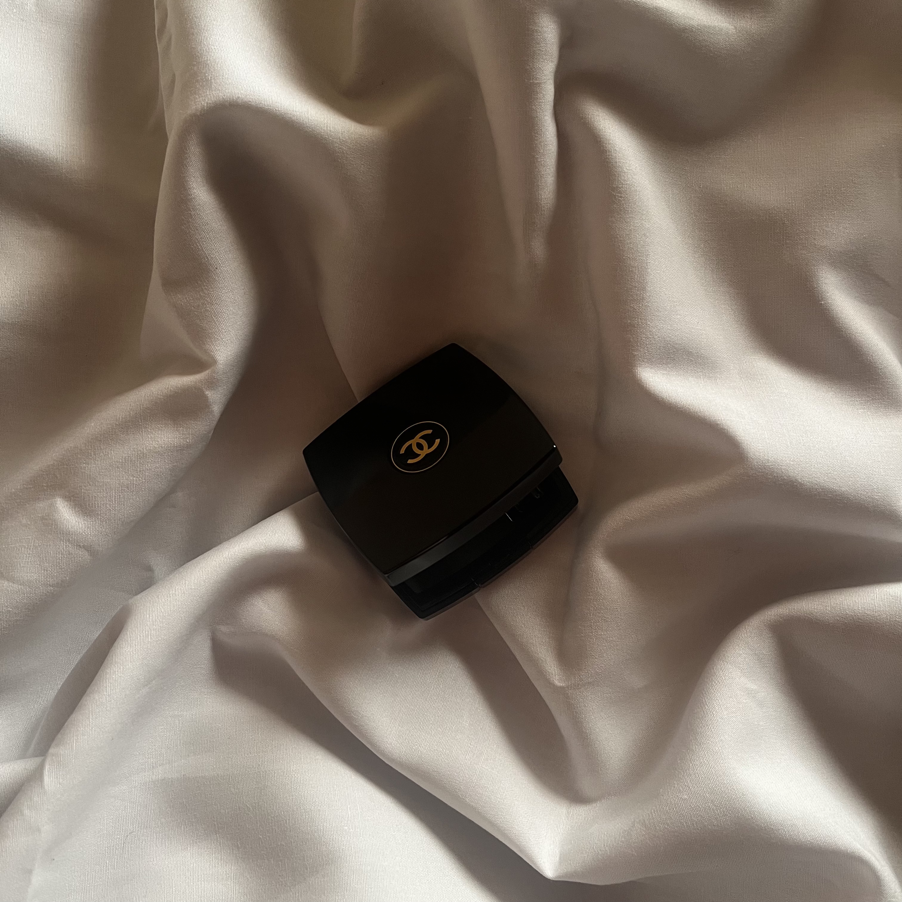 オンブル プルミエール プードゥル/CHANEL/単色アイシャドウを使ったクチコミ（1枚目）