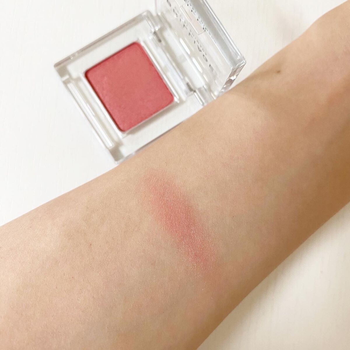 ワンダークリエイション /ブリリアージュ/単色アイシャドウを使ったクチコミ(3枚目)