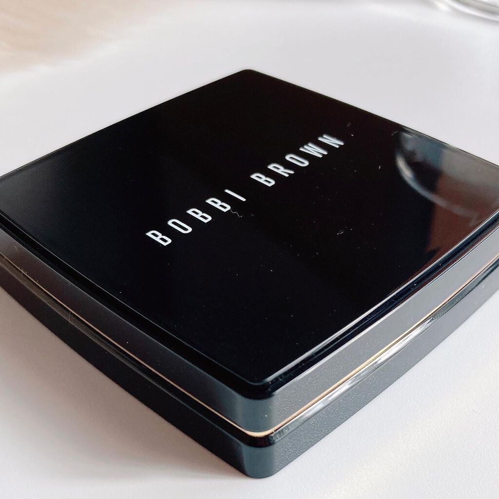 シアーフィニッシュ プレストパウダー 01 ペールイエロー/BOBBI BROWN/プレストパウダーを使ったクチコミ（3枚目）