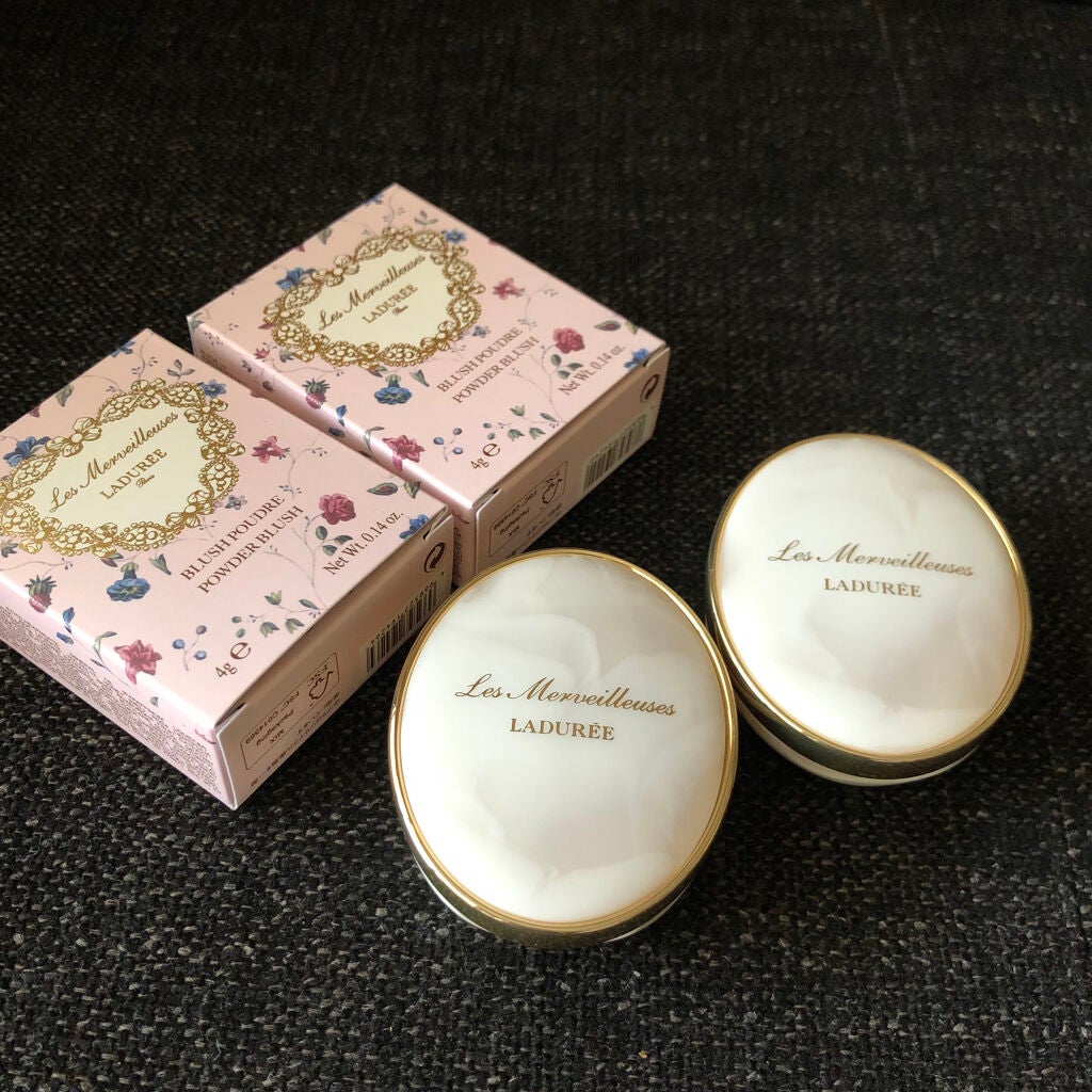 パウダーブラッシュ/レ・メルヴェイユーズ ラデュレ/パウダーチークを使ったクチコミ(2枚目)