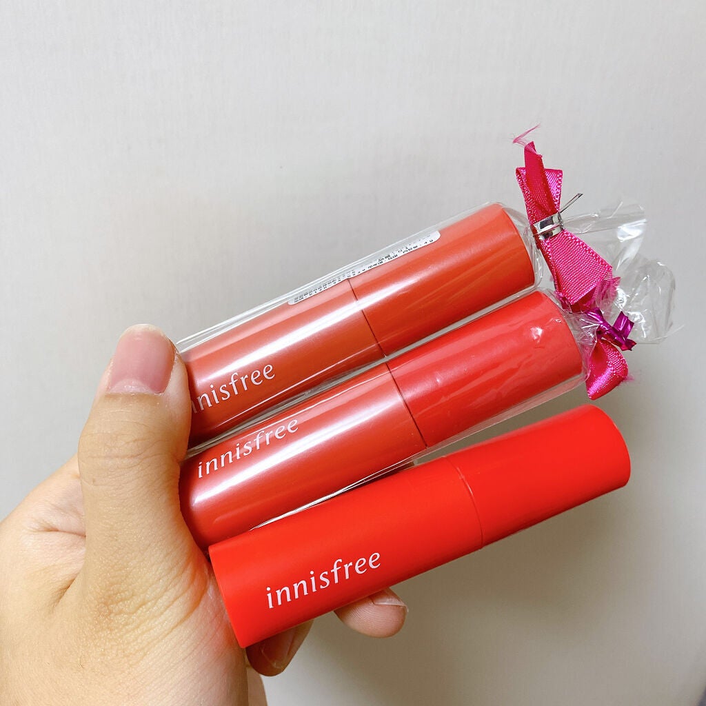 ビビッドコットン インクティント ブラー/innisfree/口紅を使ったクチコミ(2枚目)