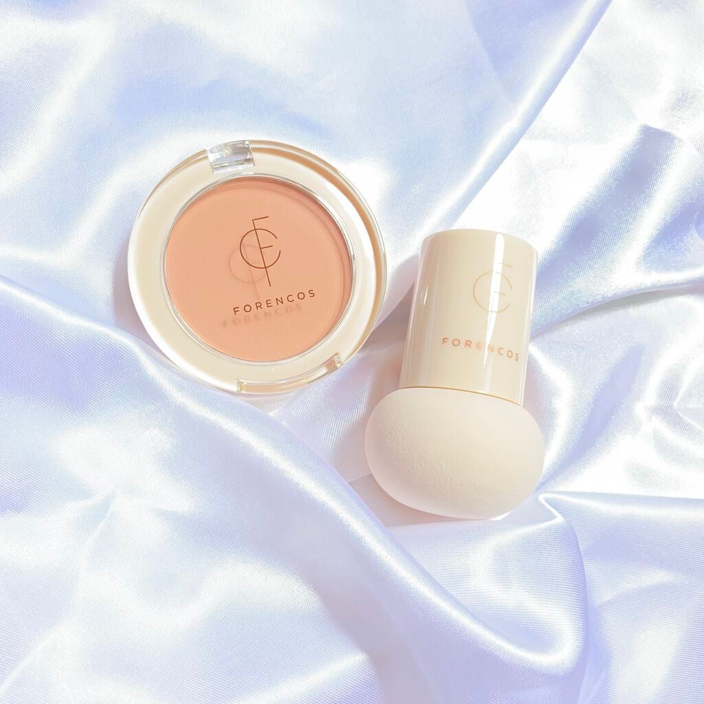 ベアブラッシャー パフ付き/フォレンコス/パウダーチークを使ったクチコミ(2枚目)