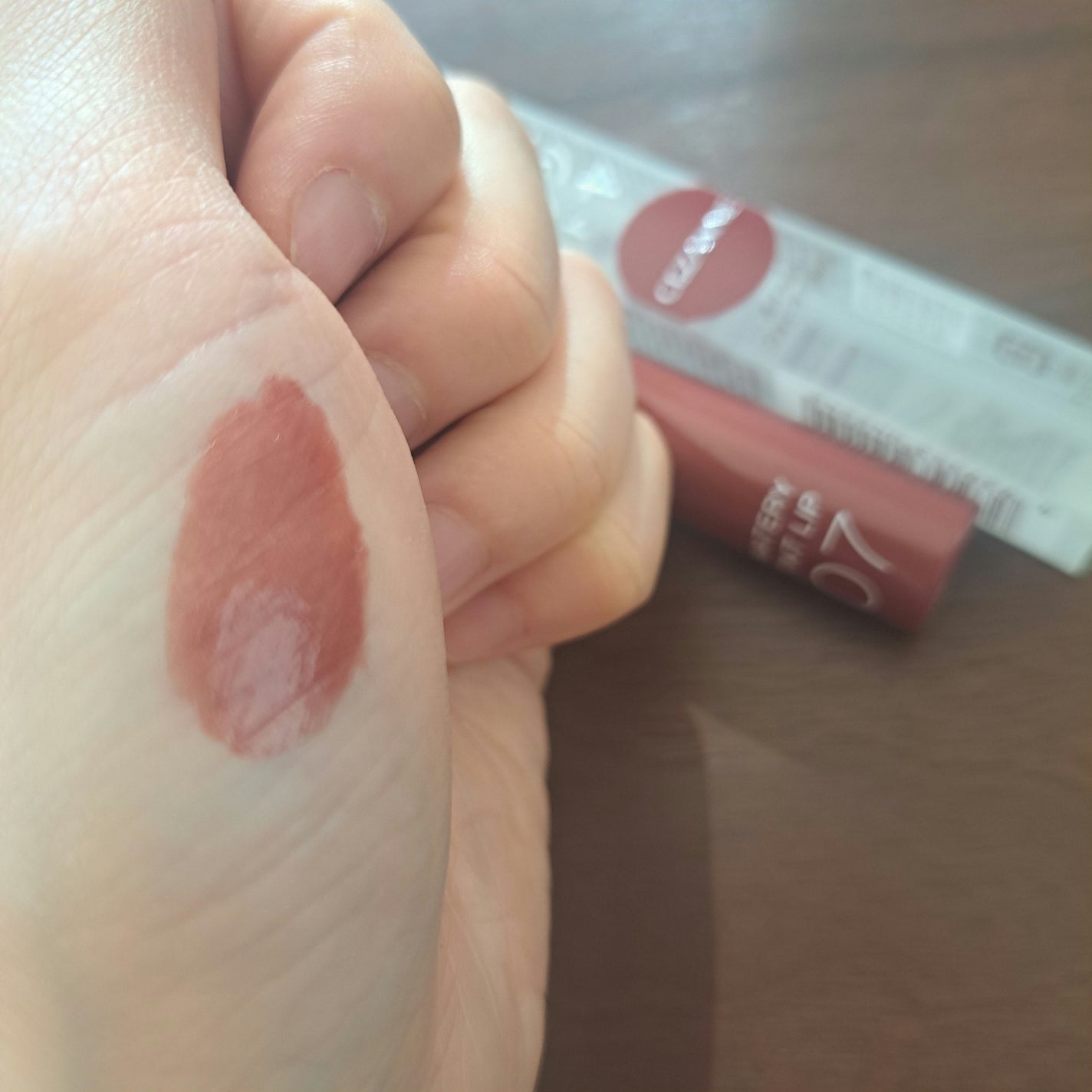 ウォータリーティントリップ/CEZANNE/リップティントを使ったクチコミ(1枚目)