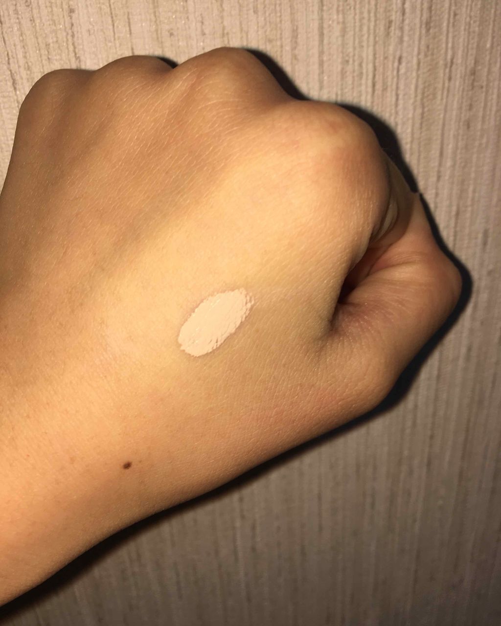カバーパーフェクション チップコンシーラー/the SAEM/リキッドコンシーラーを使ったクチコミ(2枚目)