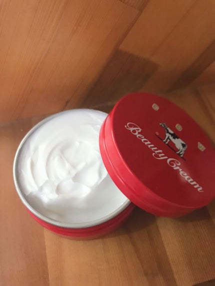 カウブランド 赤箱ビューティクリーム/カウブランド/ボディクリームを使ったクチコミ(2枚目)