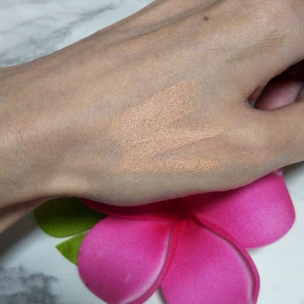 DAISO スティックコンシーラーD MYのクチコミ「久々に昨日#DAISOに行ったら
新作のコスメ?があったので購入してみました🤞
#スティック.....」(3枚目)