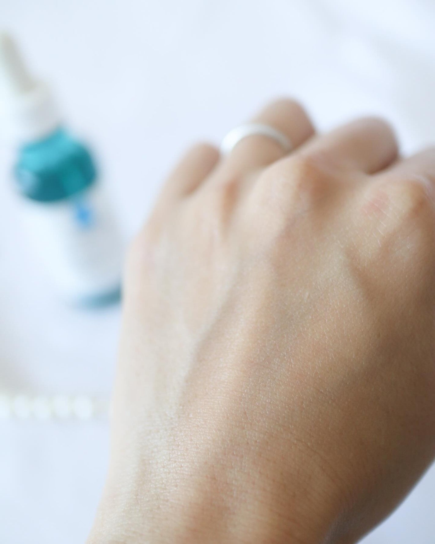 エファクラ ピールケア セラム/ラ ロッシュ ポゼ/美容液を使ったクチコミ(4枚目)