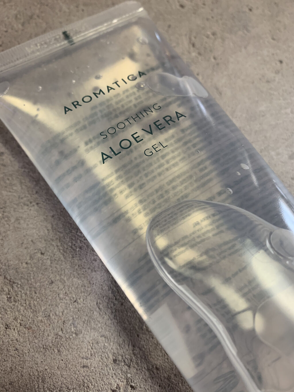 オーガニック アロエベラ ジェル/AROMATICA/その他スキンケアを使ったクチコミ（2枚目）
