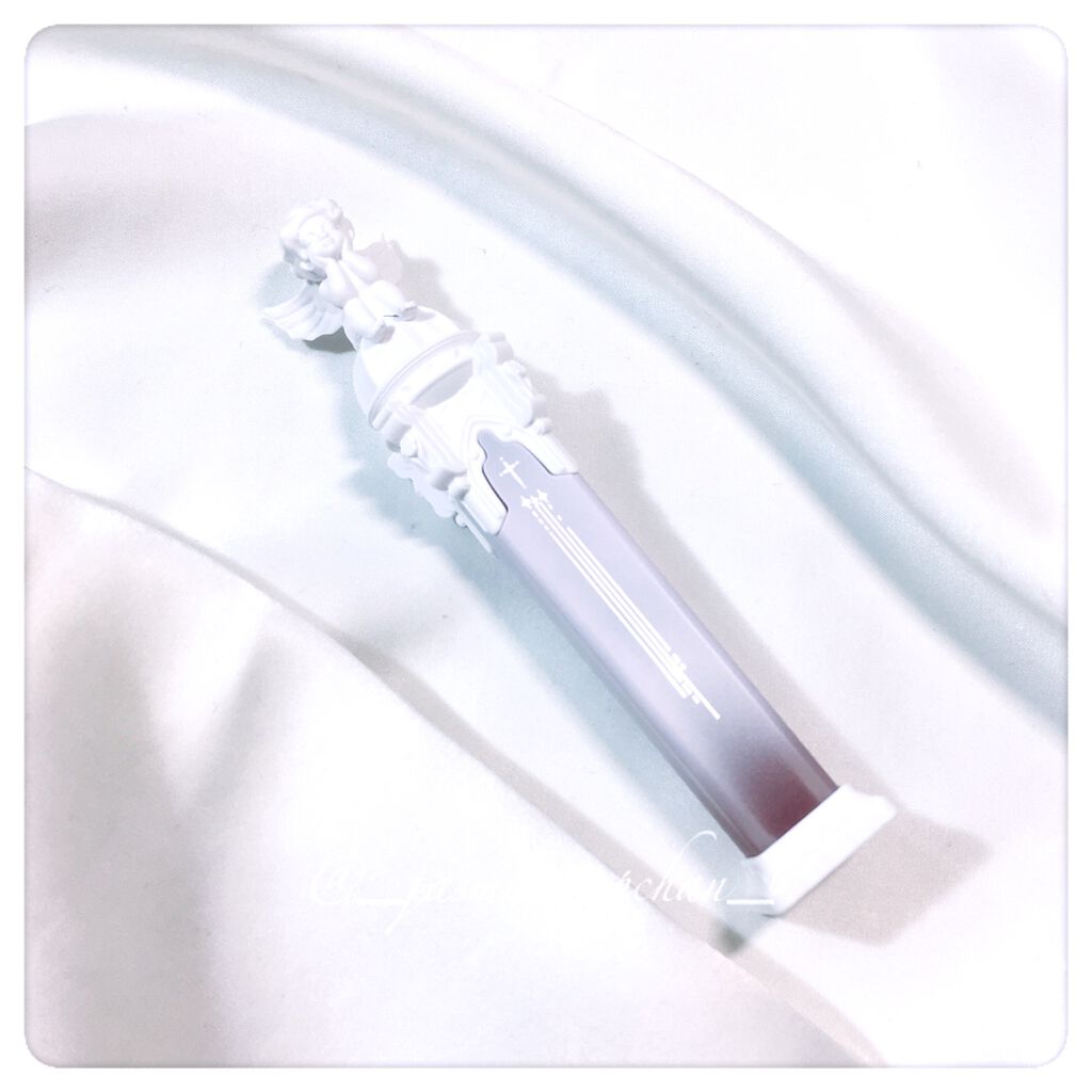 リトルエンジェルフェザーマットリップ/FlowerKnows/口紅を使ったクチコミ（1枚目）