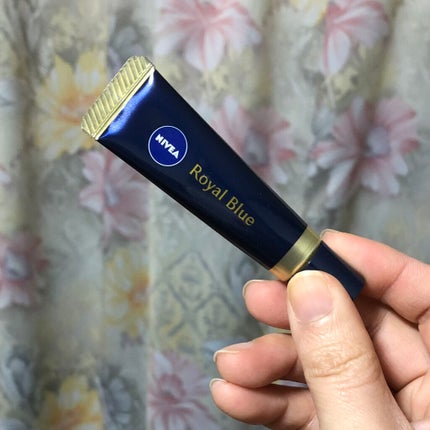 ニベア ロイヤルブルーリップ 濃密美容ケア/ニベア/リップ美容液を使ったクチコミ(1枚目)