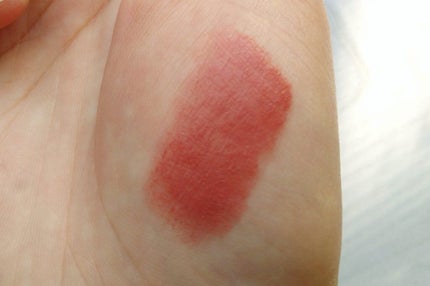 ルージュ アリュール ヴェルヴェット ラ コメット/CHANEL/口紅を使ったクチコミ(2枚目)