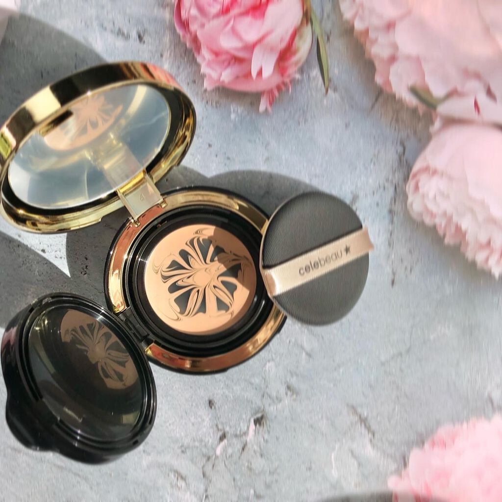 ブラックセラムパクト/celebeau/クリーム・エマルジョンファンデーションを使ったクチコミ(3枚目)