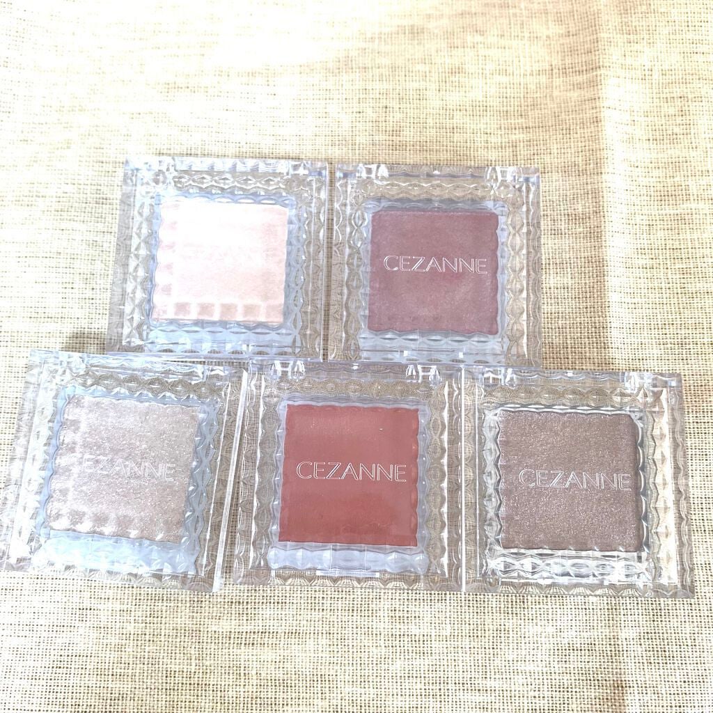 シングルカラーアイシャドウ/CEZANNE/単色アイシャドウを使ったクチコミ(2枚目)