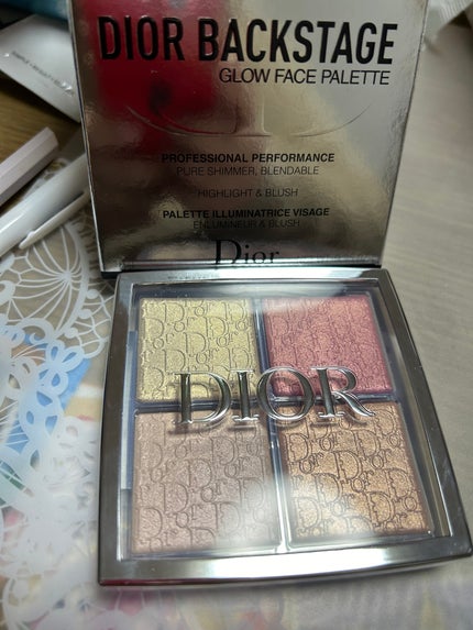 ディオール バックステージ フェイス グロウ パレット/Dior/ハイライトを使ったクチコミ(1枚目)