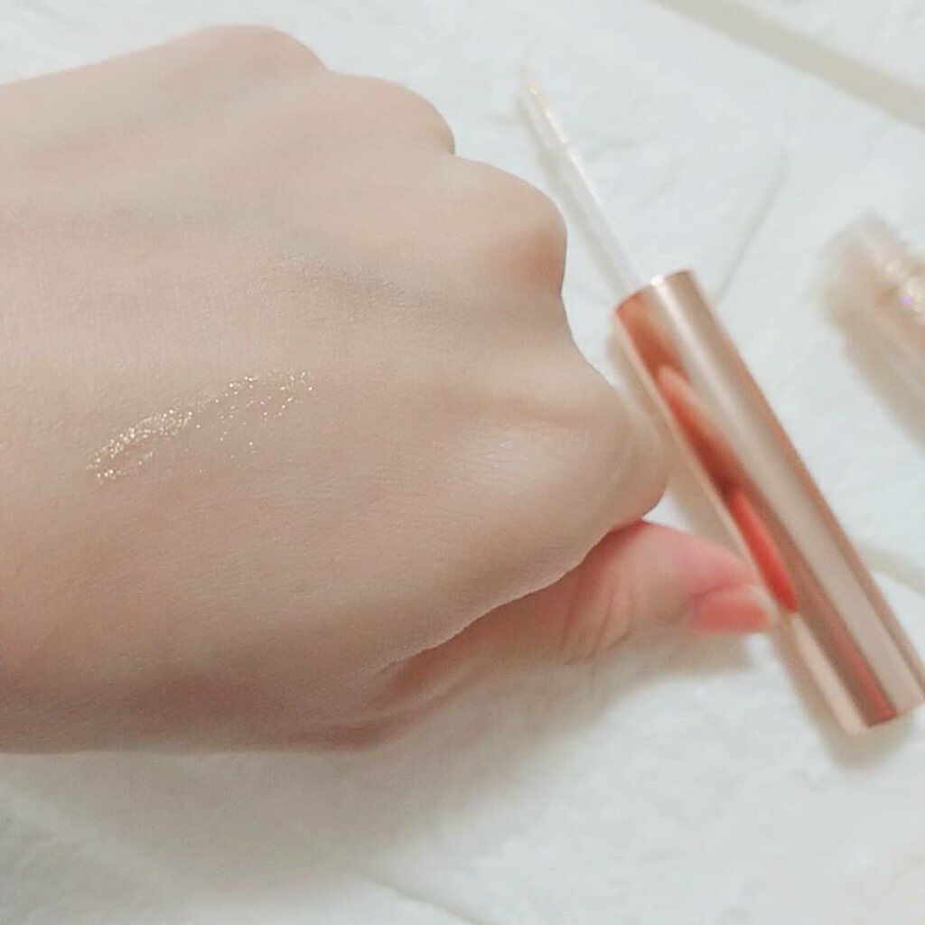 トゥインクルグリッター/VAVI MELLO/グリッターを使ったクチコミ(3枚目)