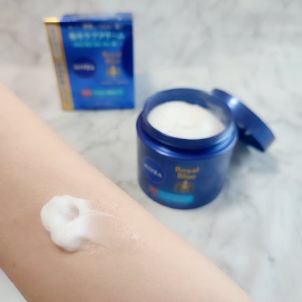 ニベア ロイヤルブルーボディクリーム うるおい密封ケア/ニベア/ボディクリームを使ったクチコミ(3枚目)