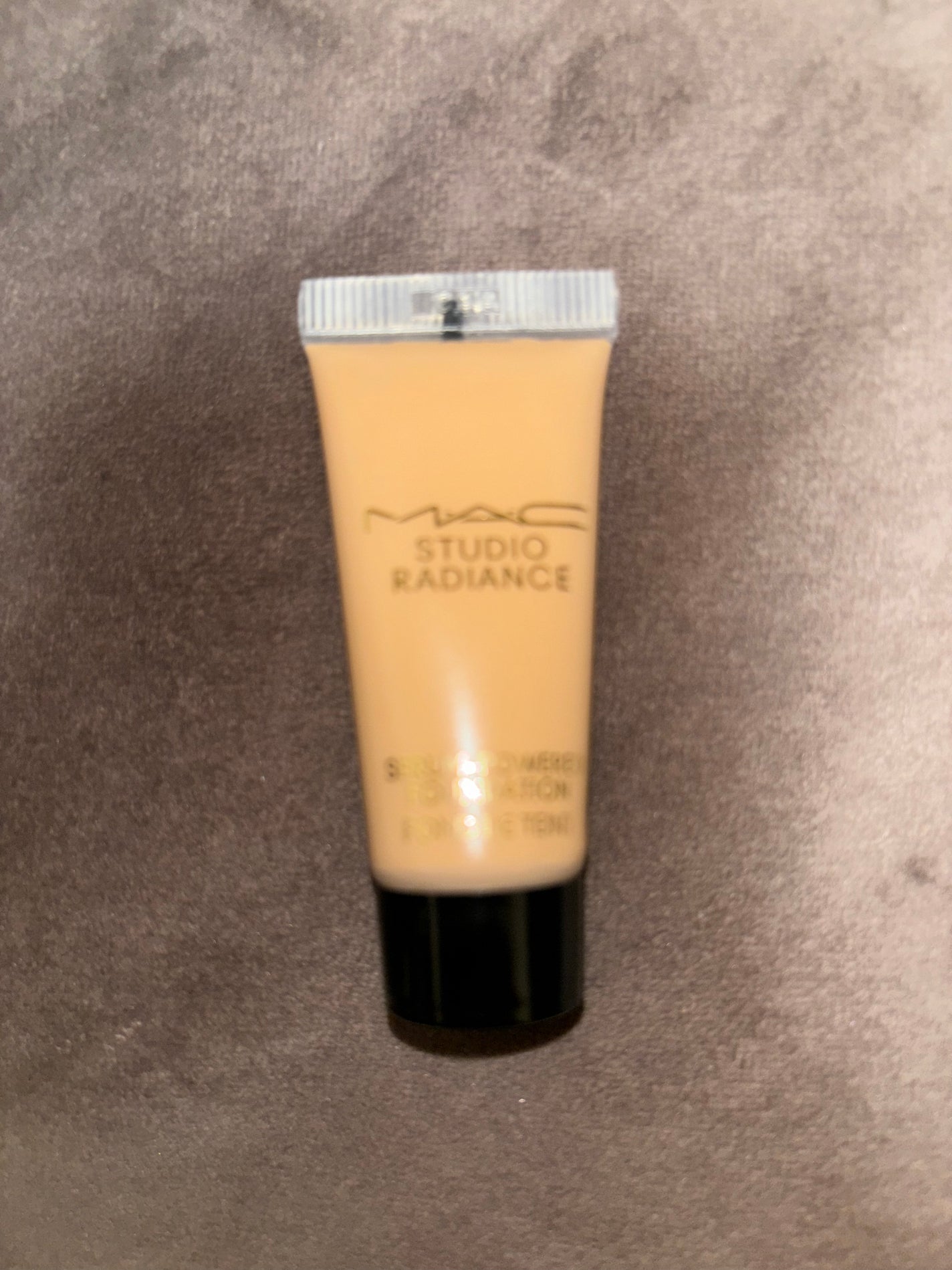 ラスターガラス リップスティック/M・A・C/口紅を使ったクチコミ(2枚目)