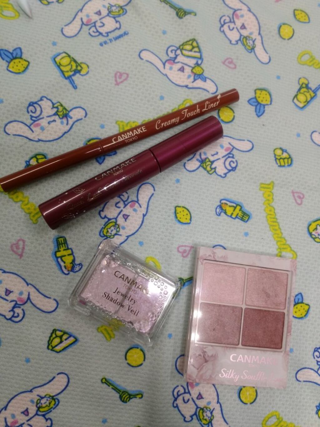 シルキースフレアイズ/キャンメイク/アイシャドウパレットを使ったクチコミ（1枚目）