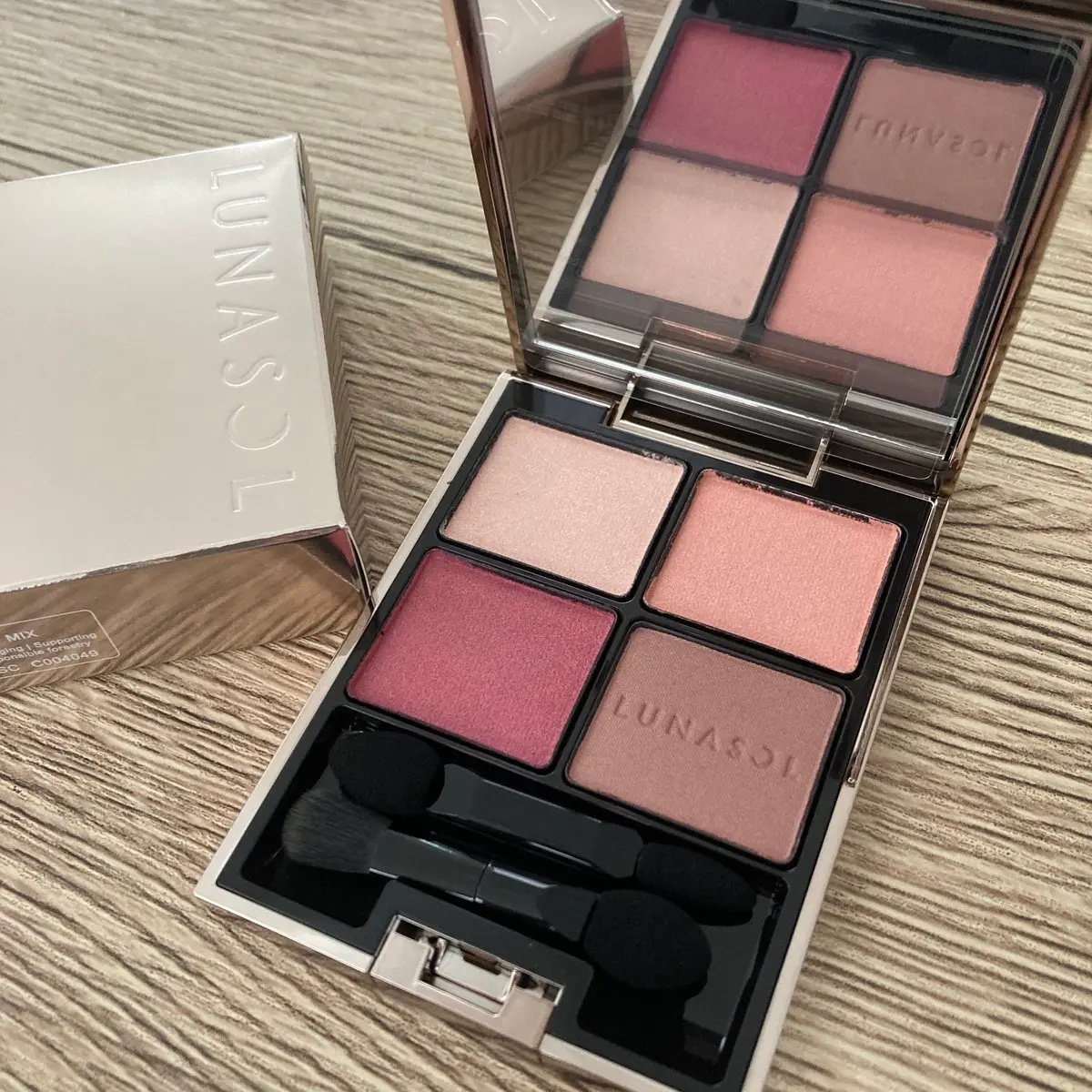 アイカラーレーション/LUNASOL/アイシャドウパレットを使ったクチコミ（2枚目）