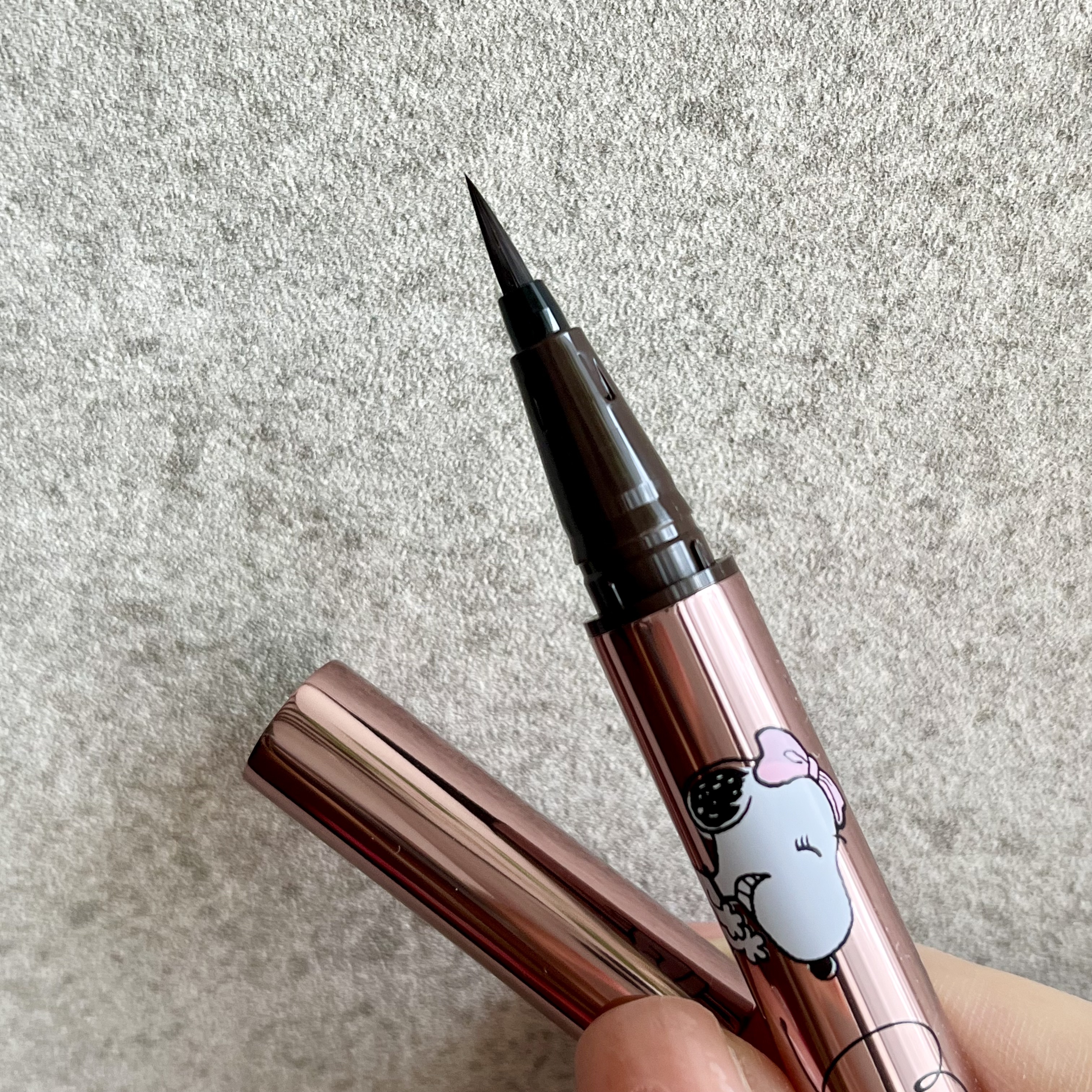 リキッドアイライナーR4 ダークブラウン(スヌーピーデザイン)/ラブ・ライナー/リキッドアイライナーを使ったクチコミ（3枚目）