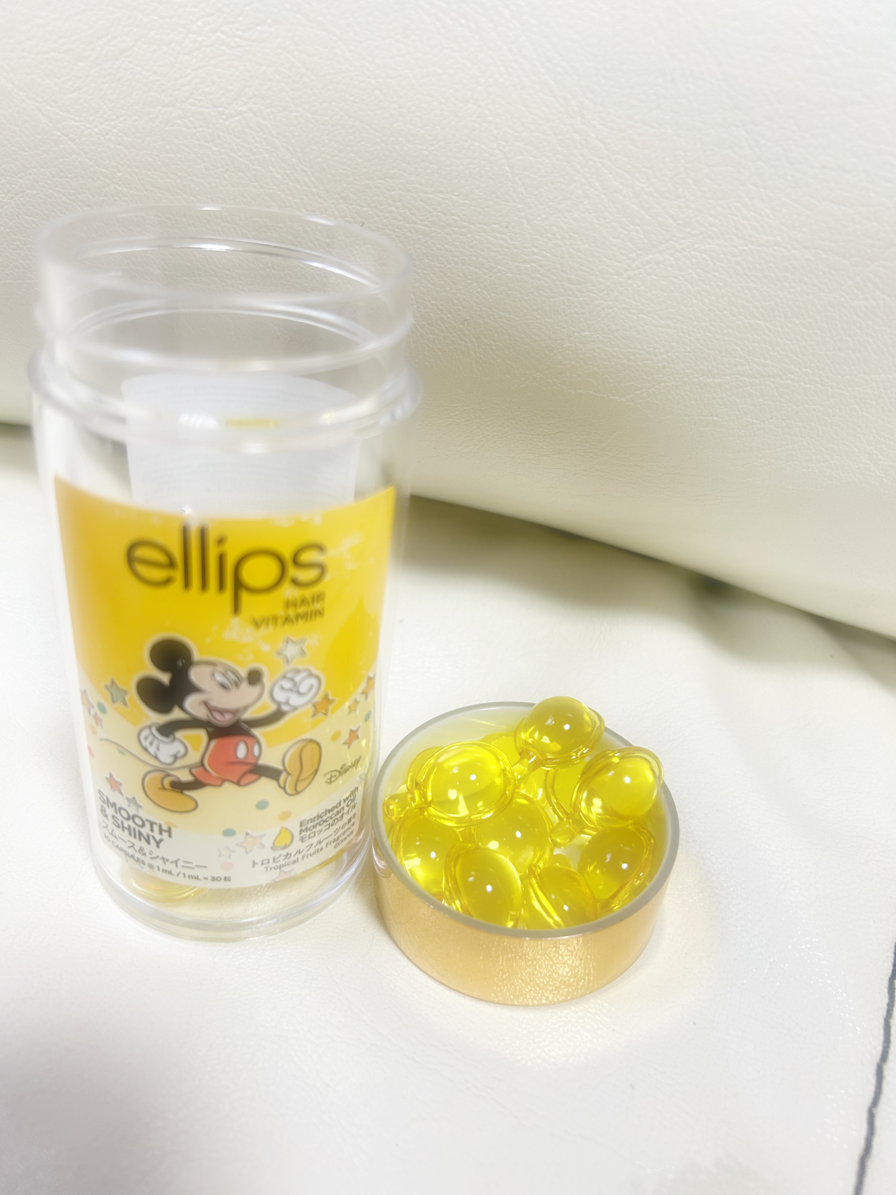 【ディズニー限定デザイン】ellips（エリップス）ヘアオイル ボトルタイプ30粒 (イエロー/トロピカルフルーツの香り)ミッキー/ellips/ヘアケア・スタイリングを使ったクチコミ（2枚目）