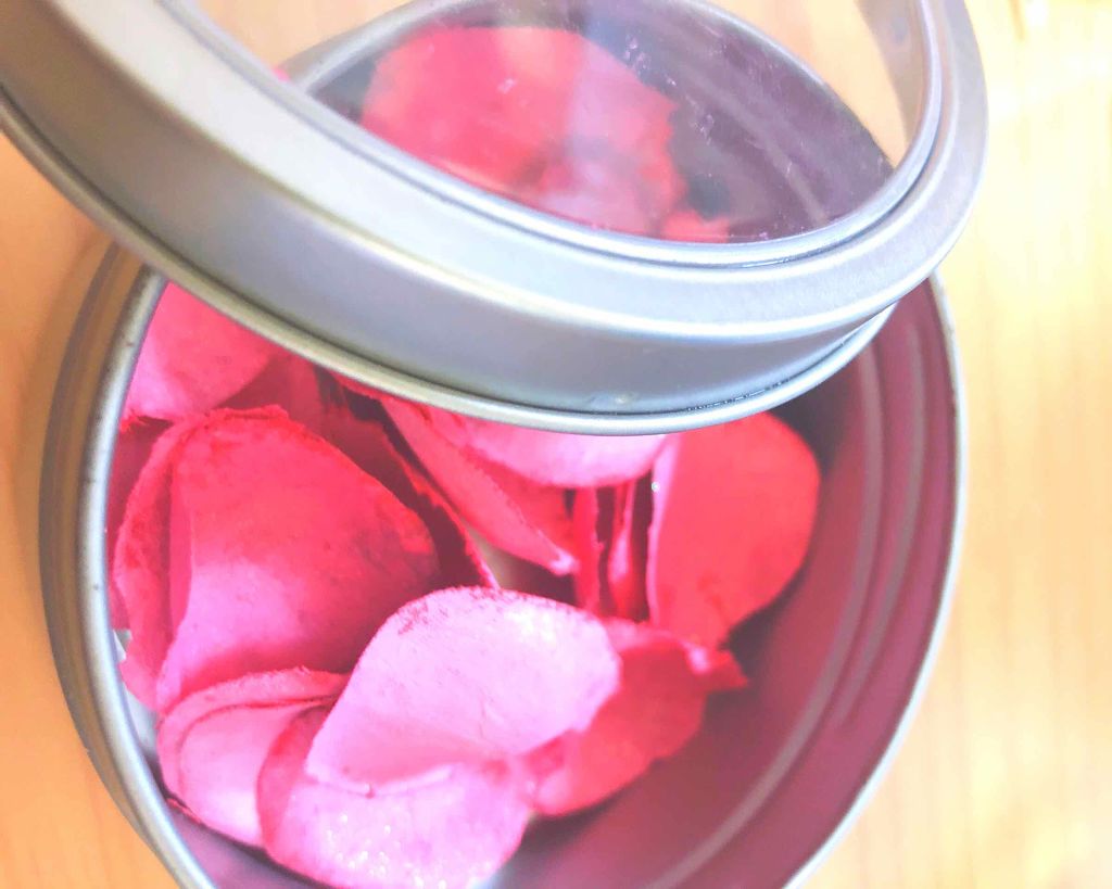 sumire on LIPS 「花びらチークDIYしてみました!ある日、LIPSを気ままに見て..」(4枚目)