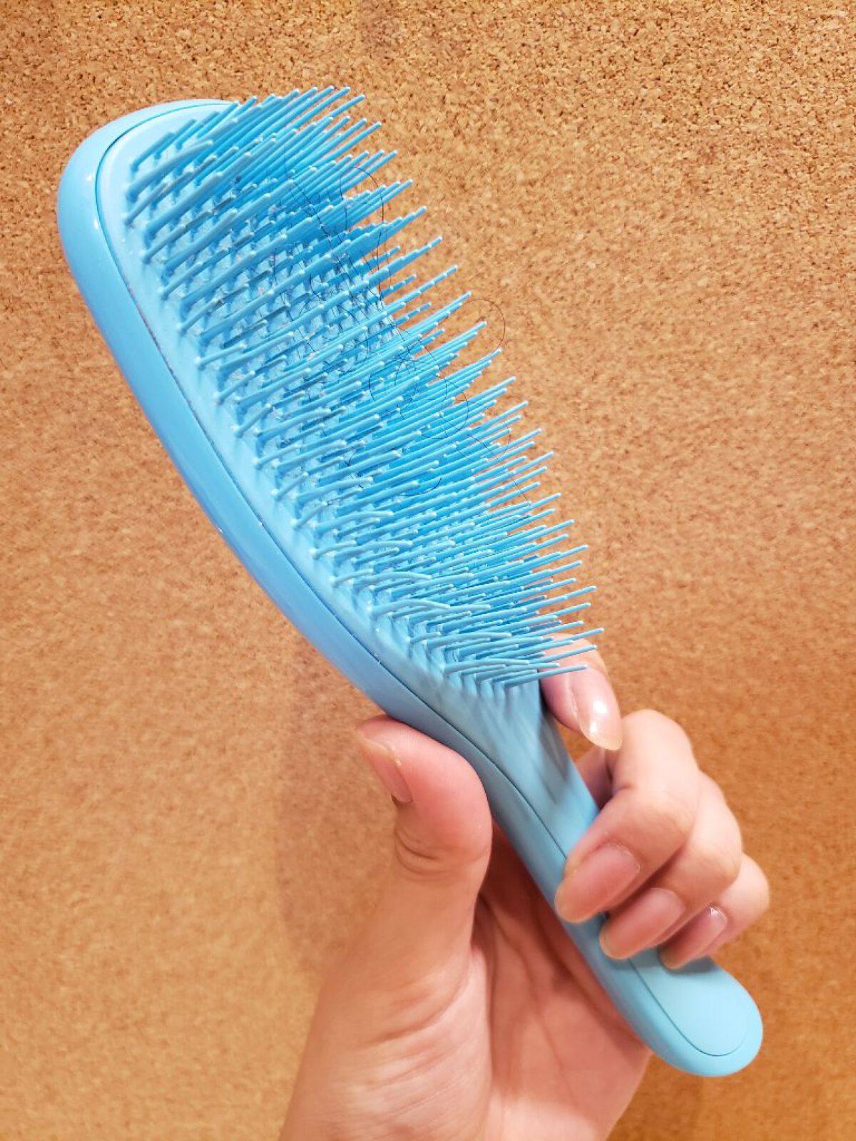 タングルティーザー ザ・アルティメットディタングラー ターコイズブルー/TANGLE TEEZER/ヘアブラシを使ったクチコミ（1枚目）