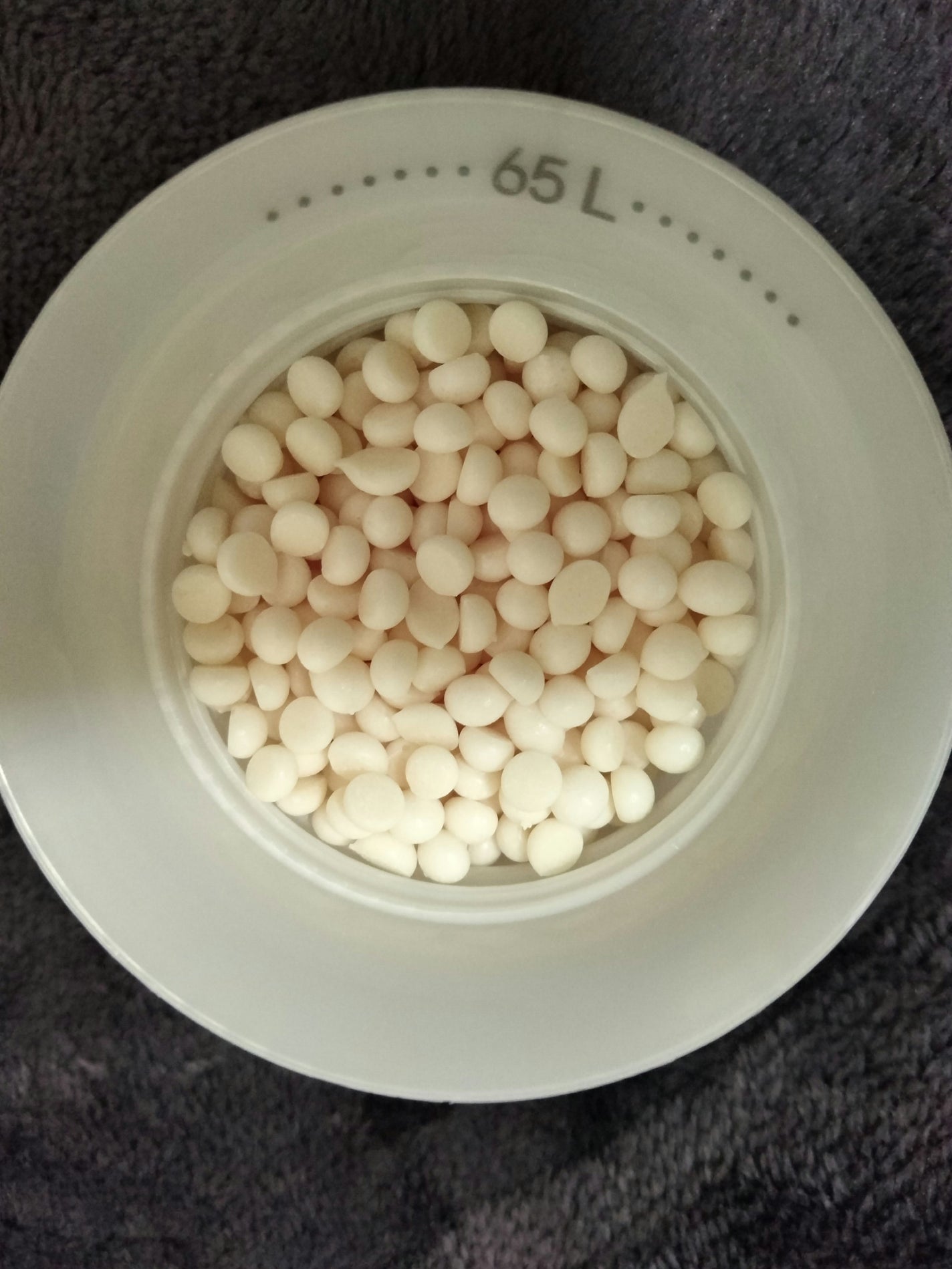 レノアハピネス アロマジュエル ホワイトサボン/レノア/その他ランドリー用品を使ったクチコミ(4枚目)