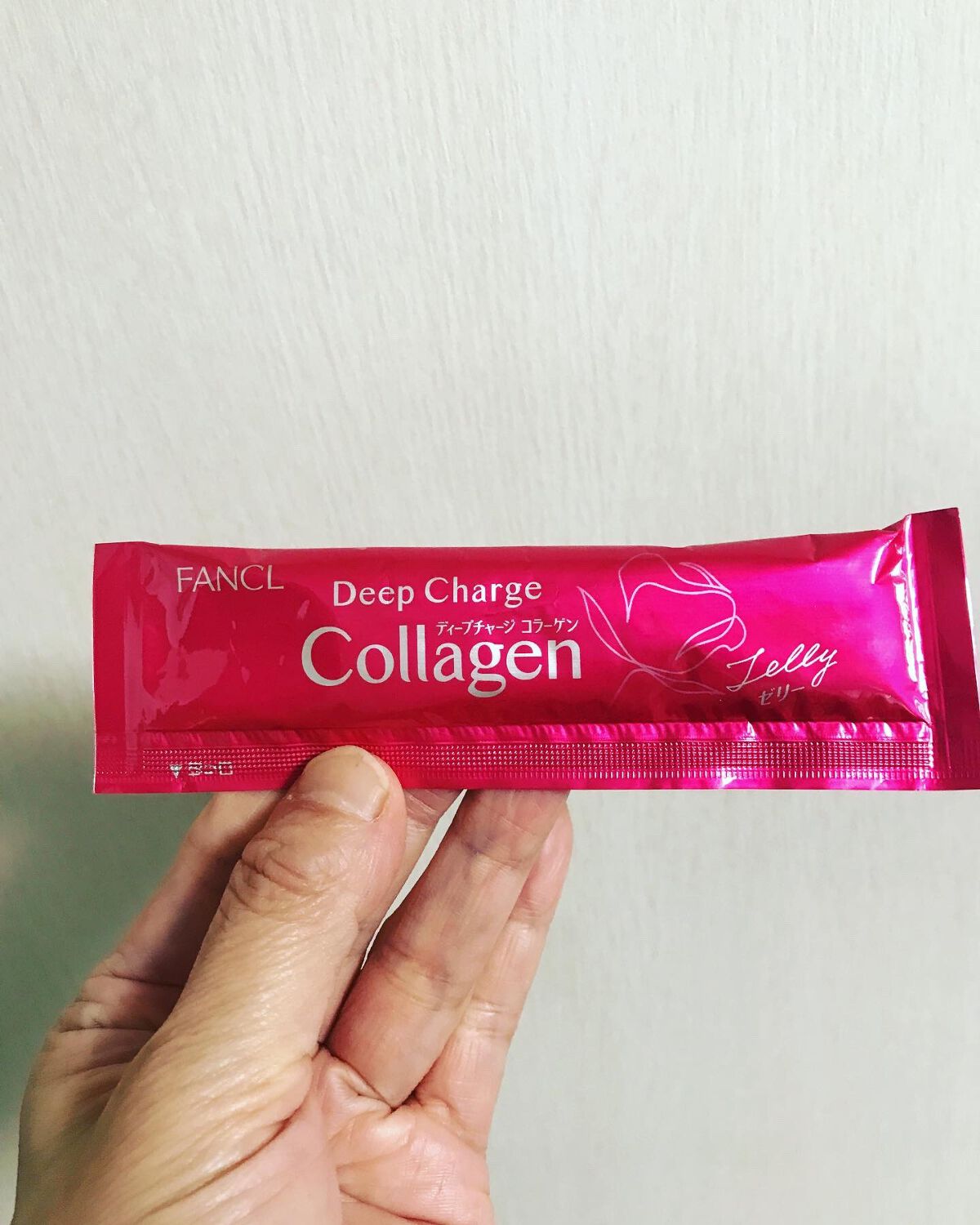 ディープチャージ コラーゲン スティックゼリー/ファンケル/美容サプリメントを使ったクチコミ(5枚目)