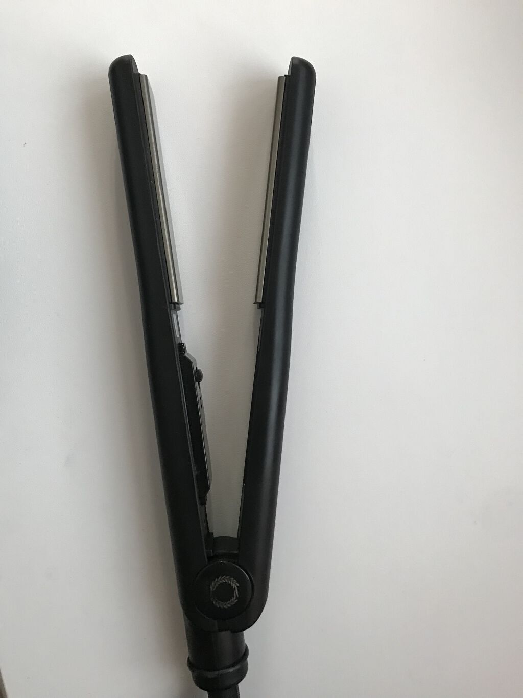 アゲツヤ チタニウム プロフェッショナルヘアアイロン シャイニーストレート&ゴージャスカール/ローネジャパン/その他ヘアアイロンを使ったクチコミ（2枚目）