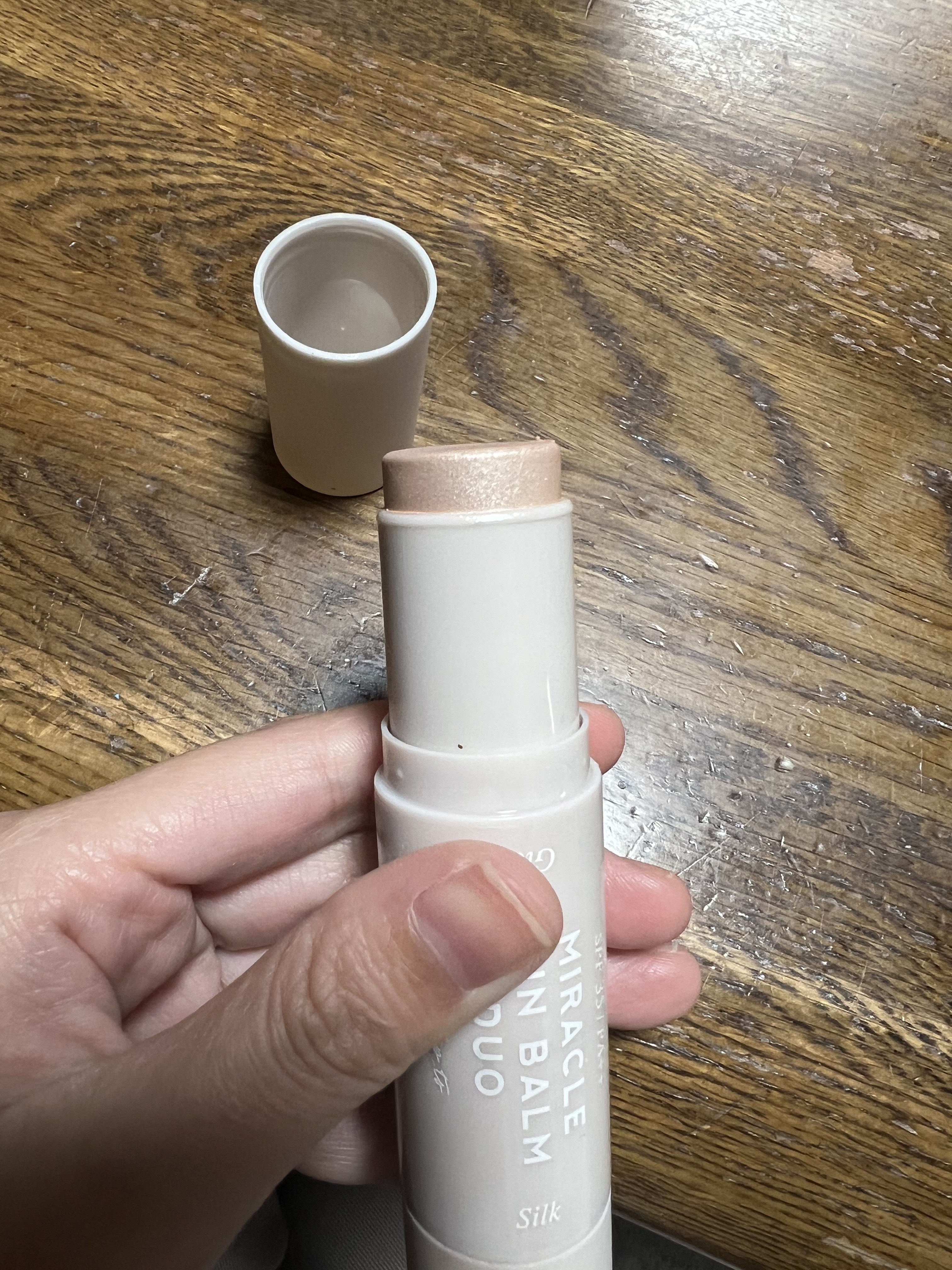 ミラクル サンバーム デュオ/Her lip to BEAUTY/日焼け止めスティックを使ったクチコミ（2枚目）