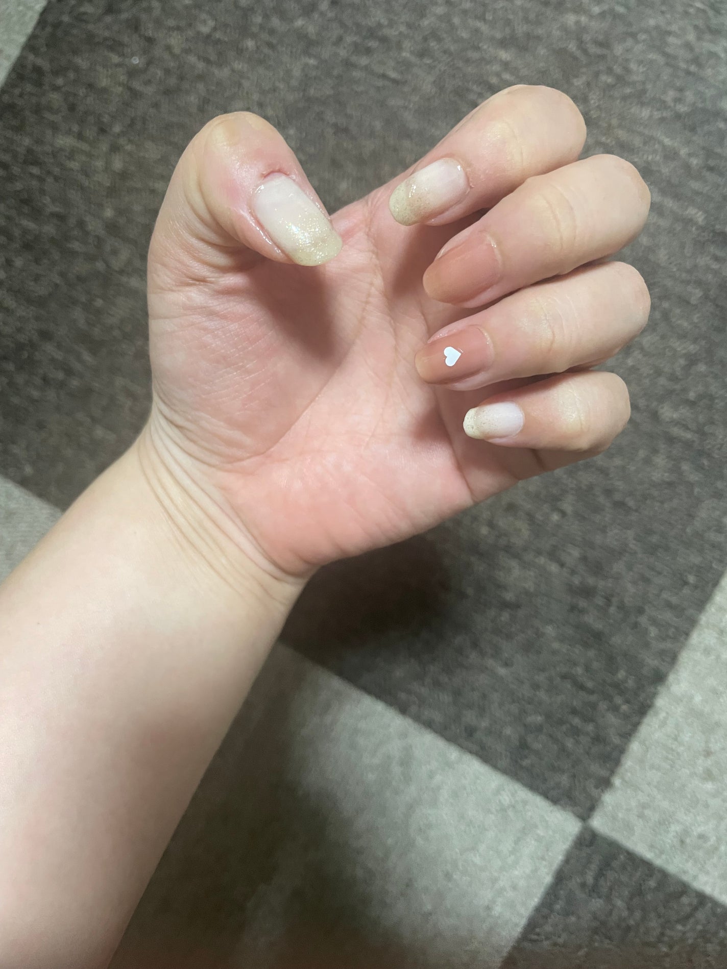 カラフルネイルズ/キャンメイク/マニキュアを使ったクチコミ(1枚目)