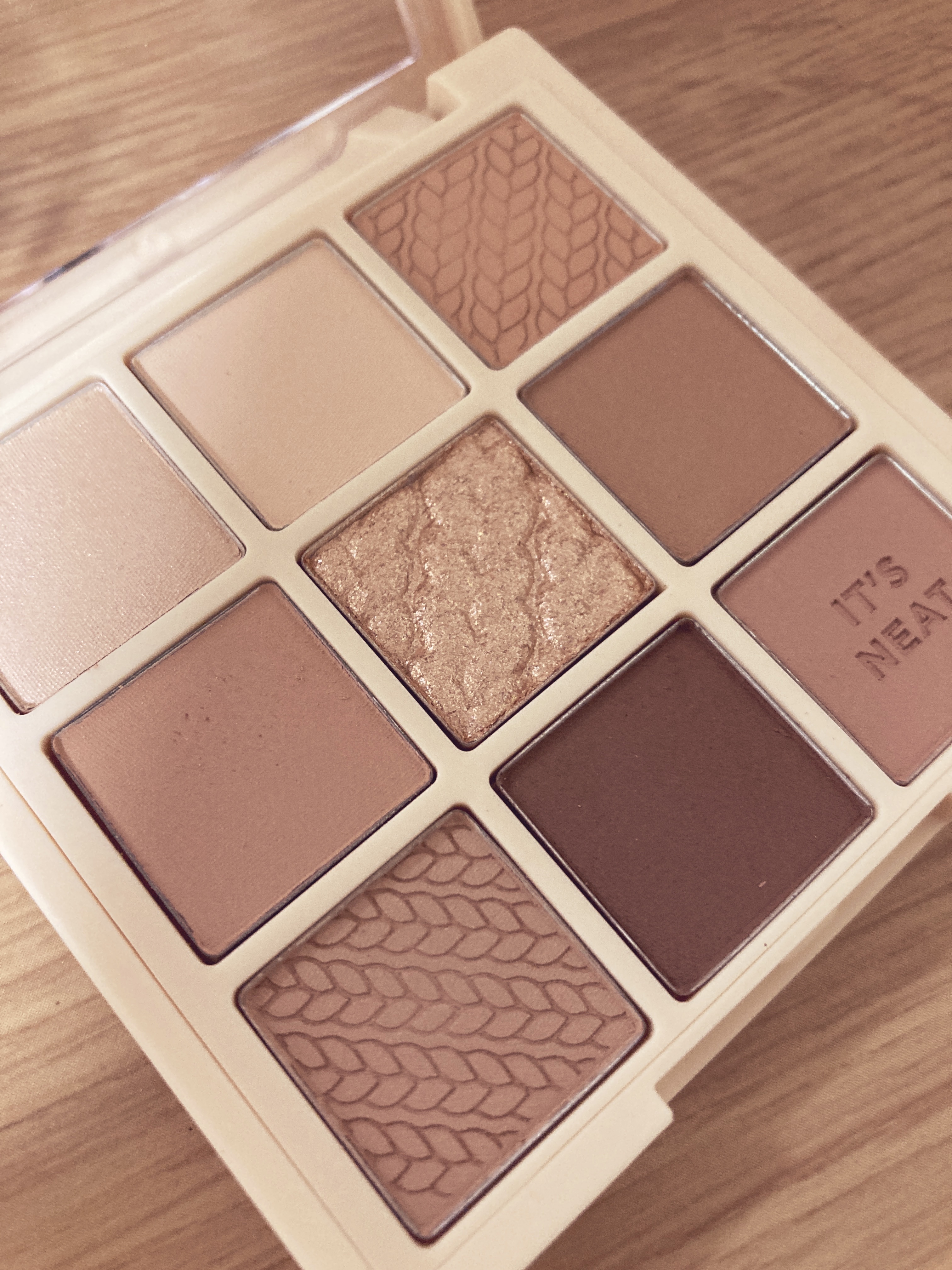 マイフェイブムードアイパレット 9カラー/HOLIKA HOLIKA/アイシャドウパレットを使ったクチコミ（1枚目）