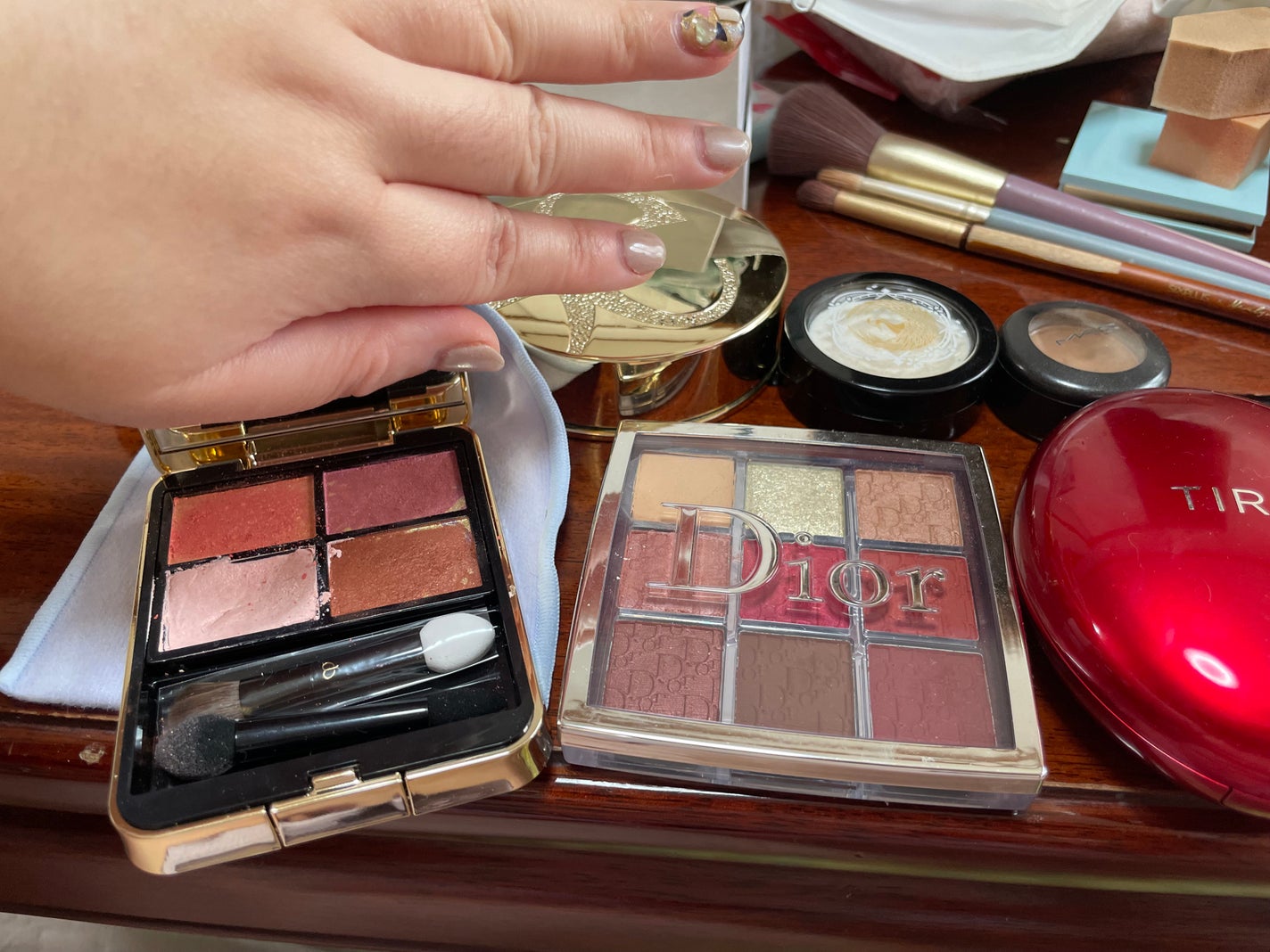 スモール アイシャドウ/M・A・C/単色アイシャドウを使ったクチコミ(2枚目)