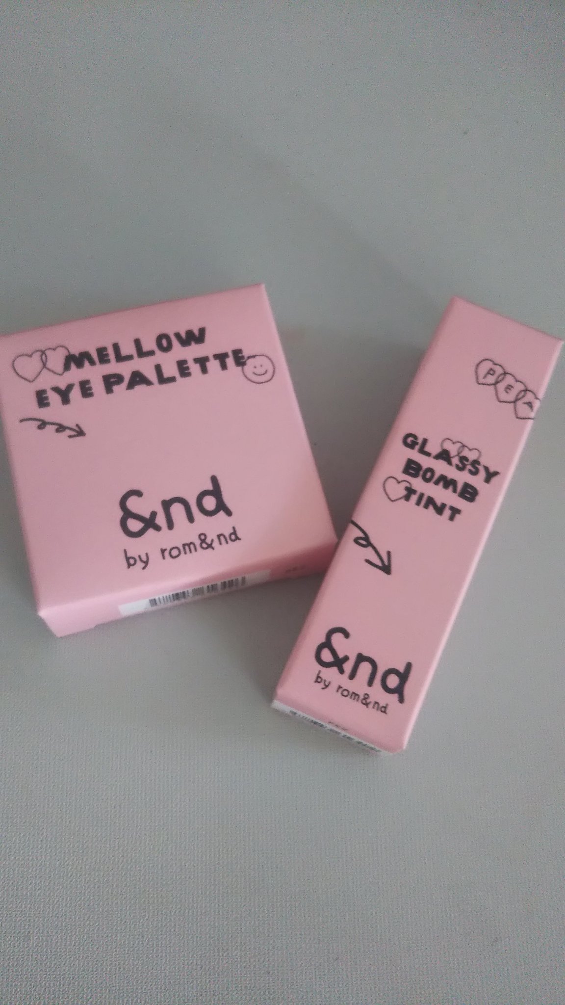 グラッシーボムティント/&nd by rom&nd/リップティントを使ったクチコミ（1枚目）