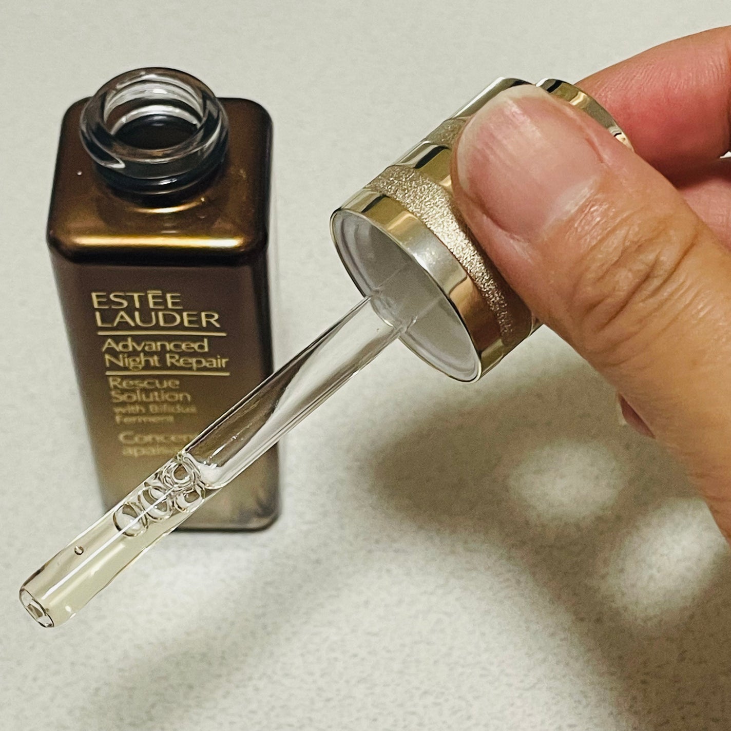 アドバンス ナイト リペア R ソリューション/ESTEE LAUDER/美容液を使ったクチコミ(3枚目)
