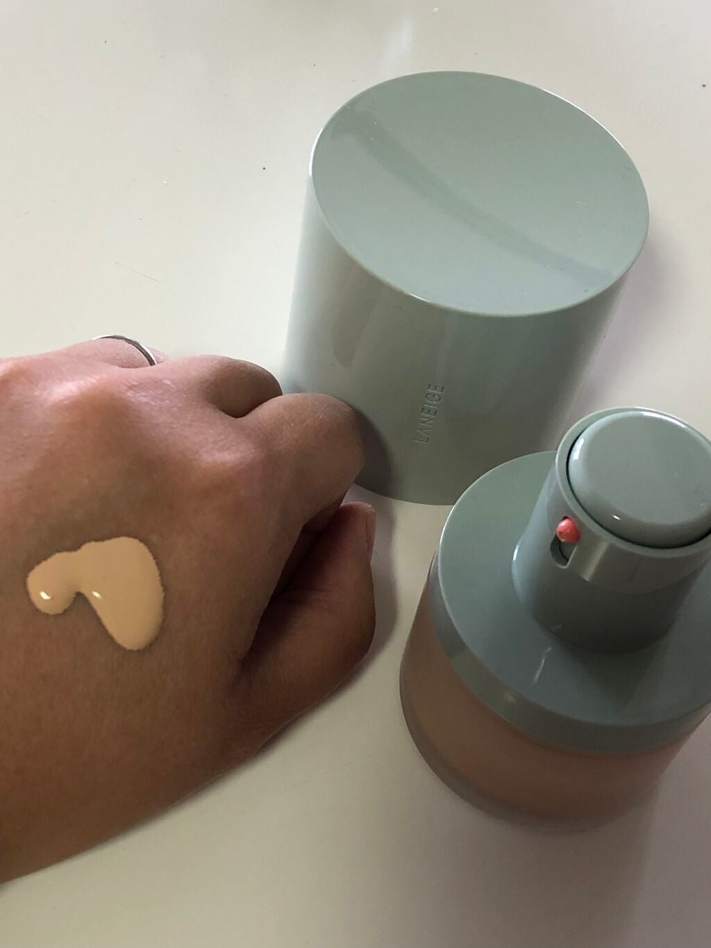 ネオファンデーション/LANEIGE/リキッドファンデーションを使ったクチコミ(2枚目)