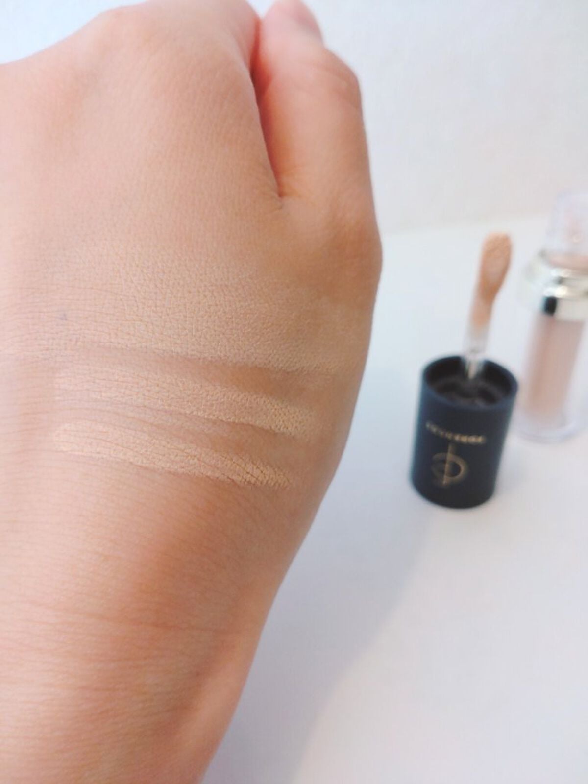 タトゥーウォータープルーフスカーコンシーラー/フォレンコス/リキッドコンシーラーを使ったクチコミ(5枚目)