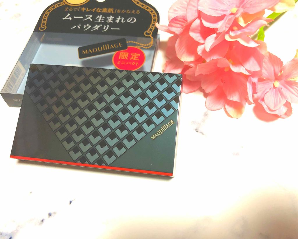 ドラマティックパウダリー UV ミニパクト オークル00/マキアージュ/パウダーファンデーションを使ったクチコミ（1枚目）