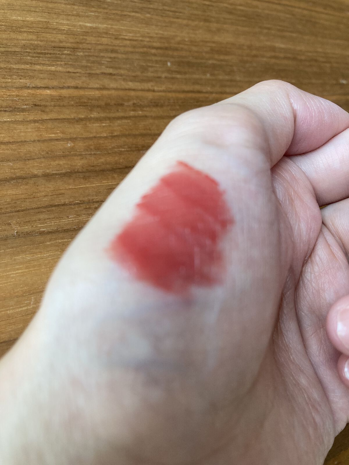 リキッドティントリップ PK01 ピーチ(ピンク系)/パラドゥ/リップティントを使ったクチコミ（3枚目）