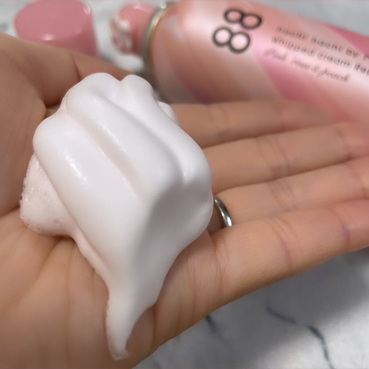 ホイップクリームリペアブースター PINK RosePeach/88 by MEDULLA/洗い流すヘアトリートメントを使ったクチコミ(2枚目)