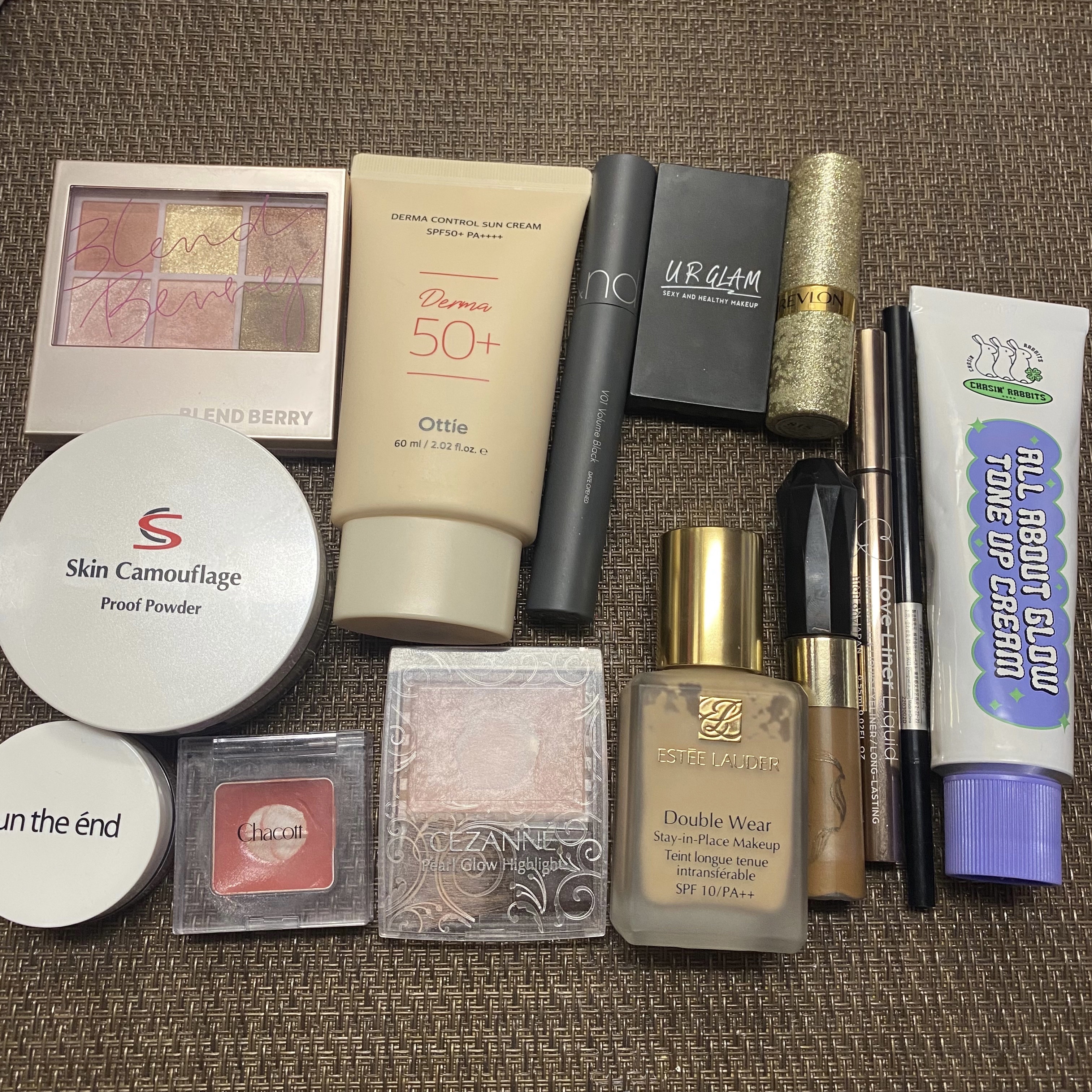 スーパー ラストラス リップスティック 815 トースト オブ ニューヨーク/REVLON/口紅を使ったクチコミ（3枚目）