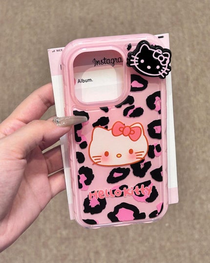 ケース大好きっ子 on LIPS 「ヒョウ柄の黒いキティちゃんはとてもかわいいですね#iPhone..」(4枚目)