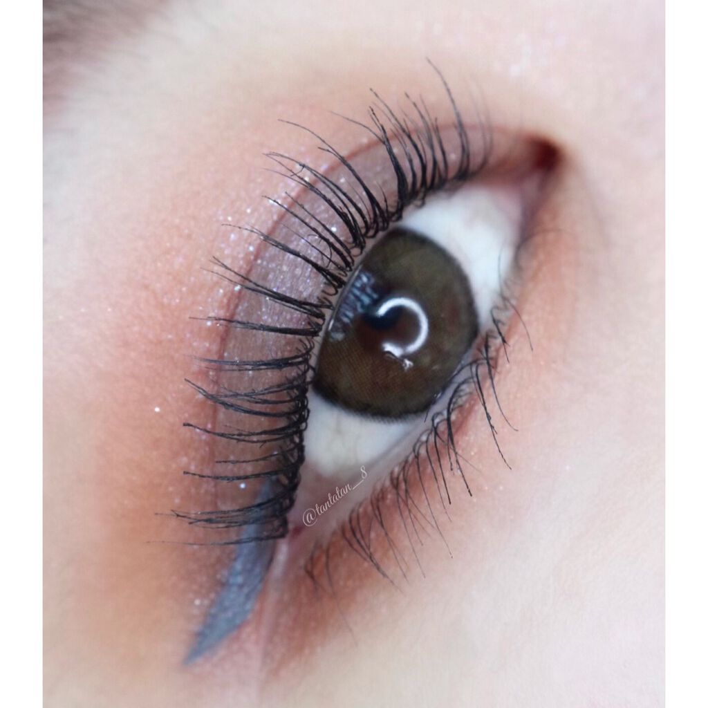 カラーインパクト リキッドライナー/Visée/リキッドアイライナーを使ったクチコミ（2枚目）