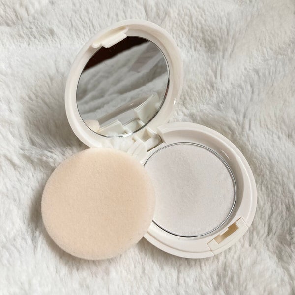 アクメディカ 薬用 フェイスパウダー クリア N/ナリスアップ/プレストパウダー by あいうえ@フォロバ強化期間🕊