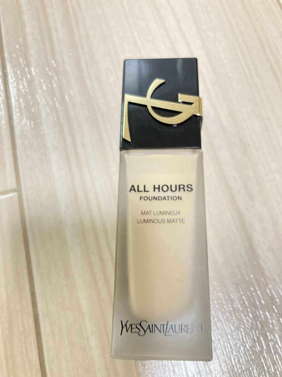 オールアワーズ リキッド/YVES SAINT LAURENT BEAUTE/リキッドファンデーションを使ったクチコミ（1枚目）