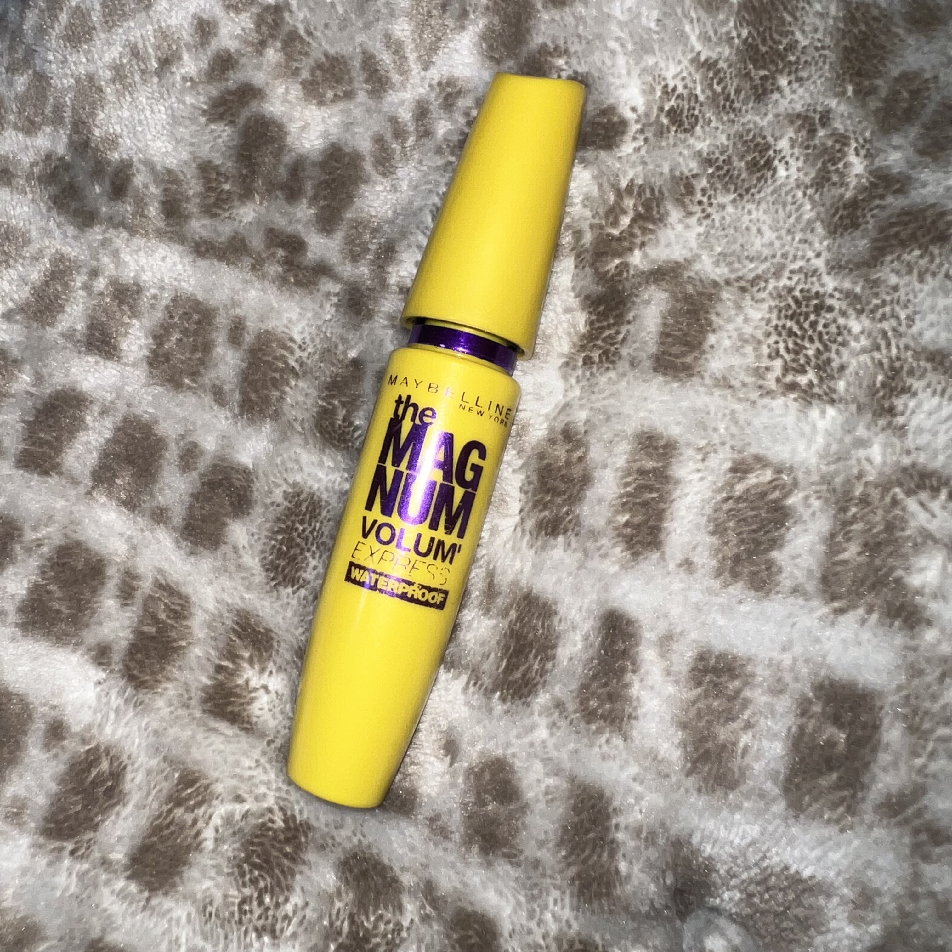 ボリューム エクスプレス マグナム ウォータープルーフ N 01 ブラック/MAYBELLINE NEW YORK/マスカラを使ったクチコミ（1枚目）