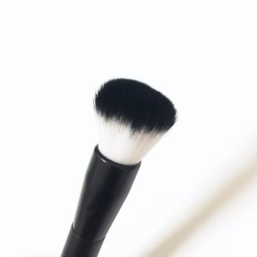 UR GLAM　CHEEK BRUSH/U R GLAM/メイクブラシを使ったクチコミ（2枚目）